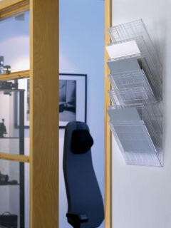 DURABLE Wandprospekthalter FLEXIBOXX transparent DIN A4 hoch 6 Fächern 24,0 x 13,5 x 69,0 cm, 1 St.